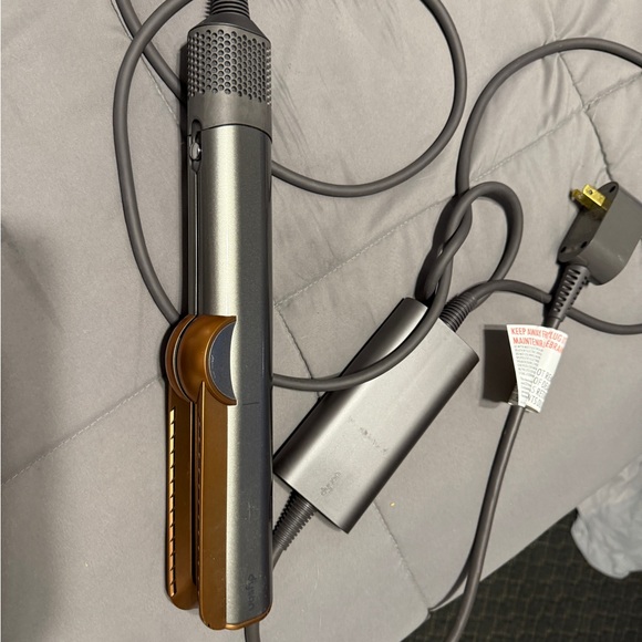 Dyson Airstait Hair Straightener